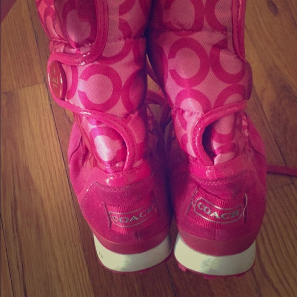 Coach Snow Boots (SOLD‼️‼️)