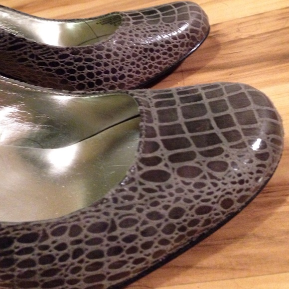 Grey seas high heels - Picture 4 of 4