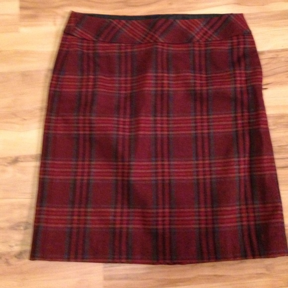 54%Wool skirt - Picture 1 of 1