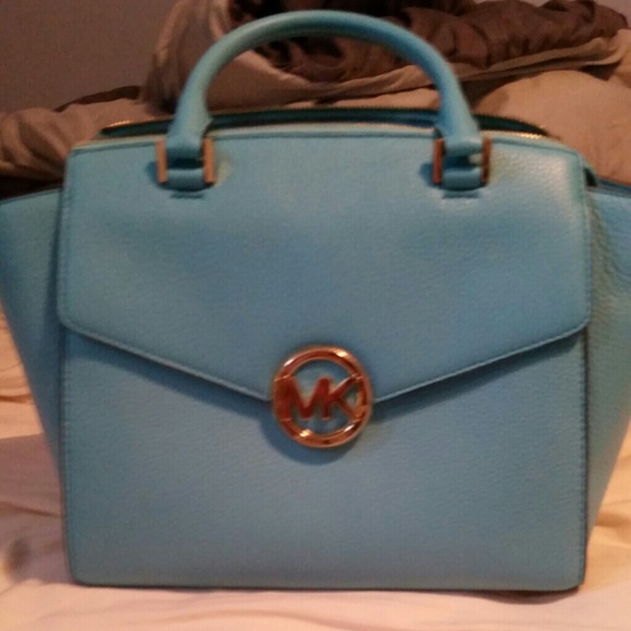 Michael Kors Handbags - Michael Kors purse