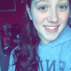 Meet your Posher, Taryn