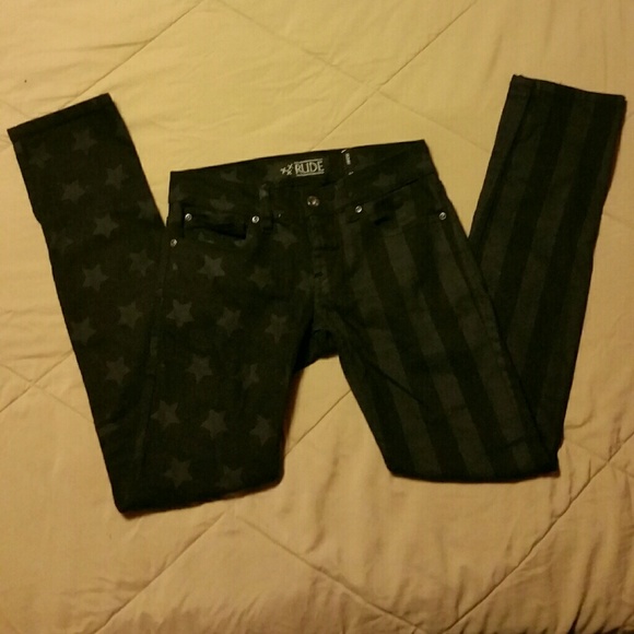 Skinny jeans