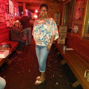 Meet your Posher, Aquarius