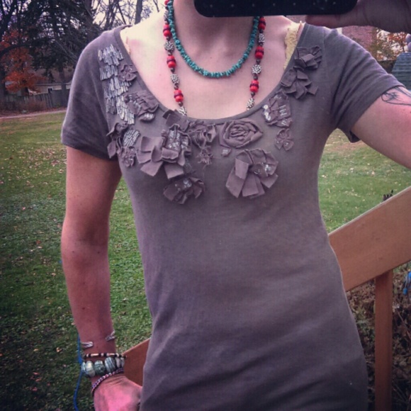 J. Crew Tops - 3🌟 Items for $20! J.Crew Embellished Floral Top