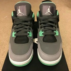 green glow 4s