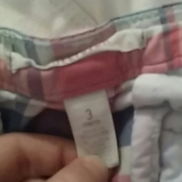 Shorts - Picture 4 of 4