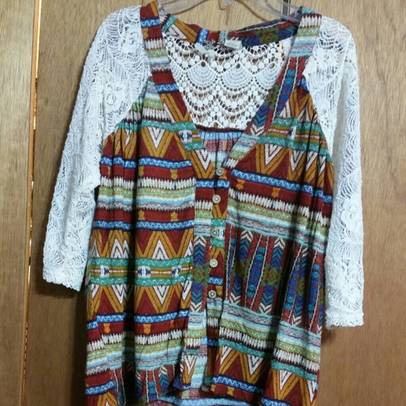 Buckle Tops - Buckle Aztec Print Blouse