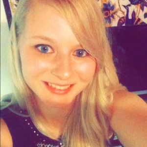 Meet your Posher, Ashlee