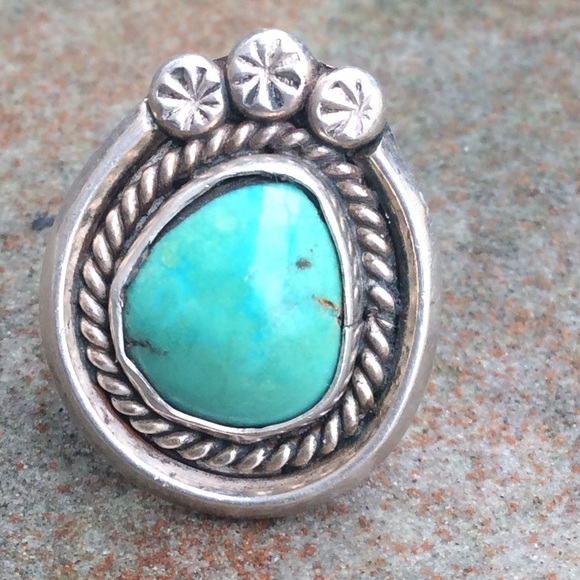 🚫SOLD Vintage sterling silver turquoise ring - Picture 4 of 4