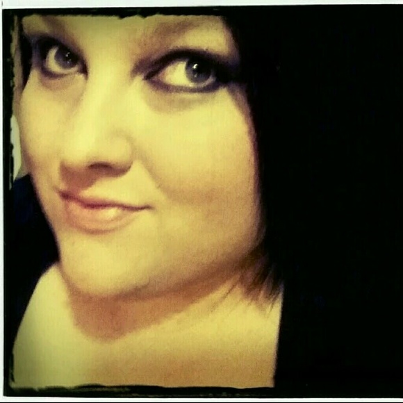 Meet your Posher, Audrey