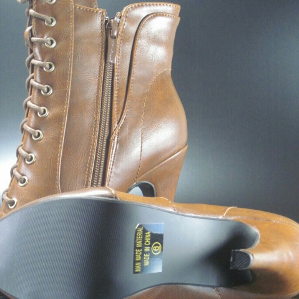 Women lace up high heel booties - Picture 3 of 4