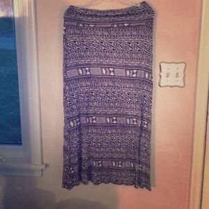 Black & White Aztec Print Maxi Skirt