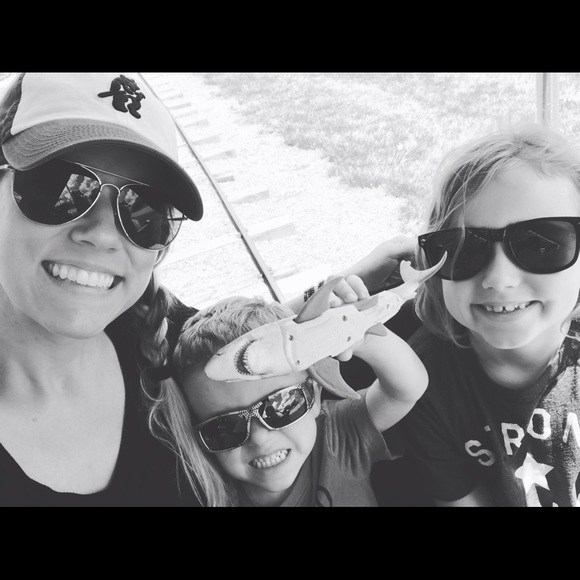 Meet your Posher, Ashley - Picture 1 of 1