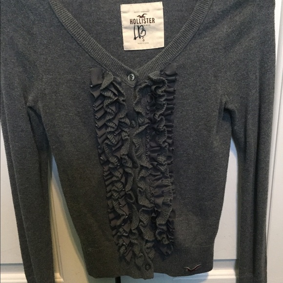 Hollister sweater