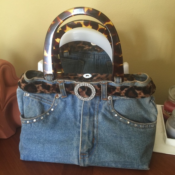 Stylish Ladies   Blue jean. Bag with four pockets - Picture 1 of 1