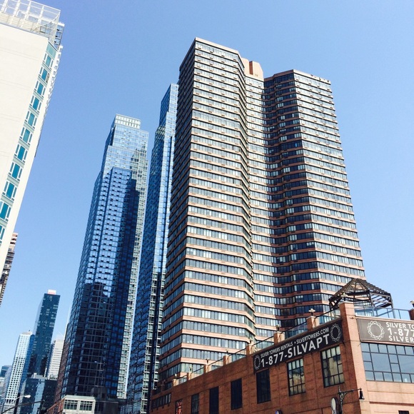 Meet your Posher, May