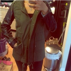 NWOT Military / Utility Jacket‼️