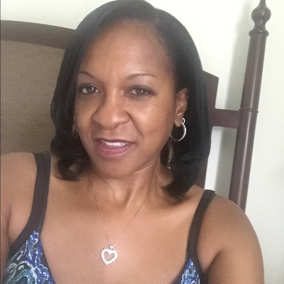 Meet your Posher, Sonja - Picture 1 of 1