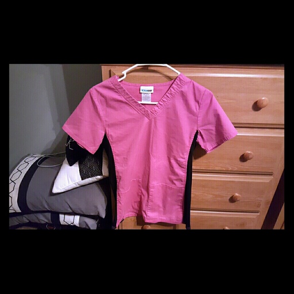 Scrub top
