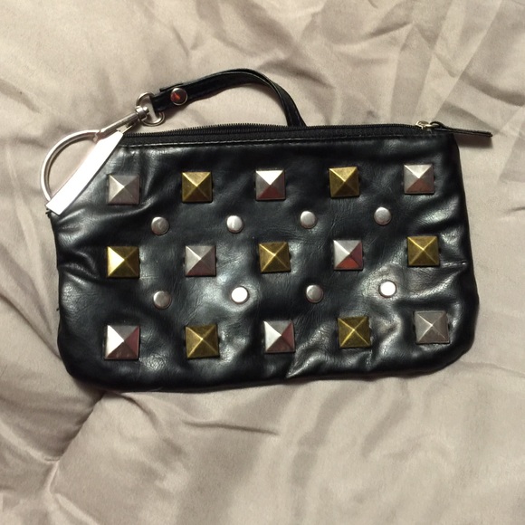 💙Sold💙    Studded wristlet