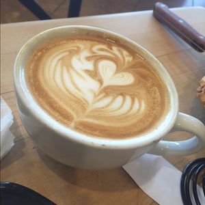 Meet your Posher, Gaby