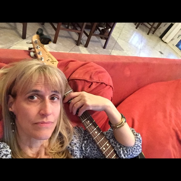 Meet your Posher, Ann - Picture 1 of 1