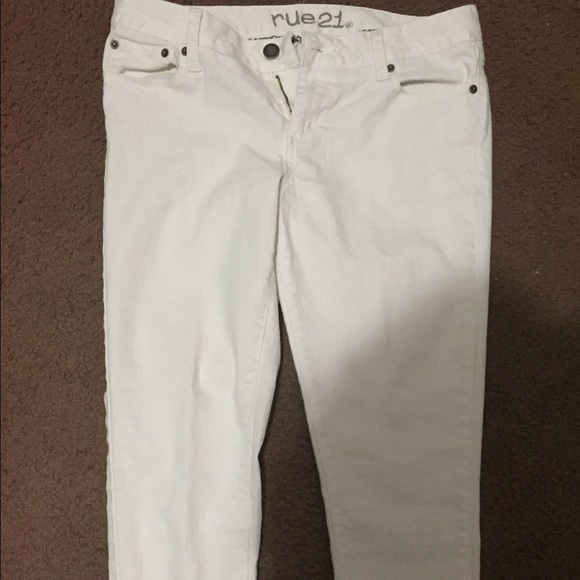 RUE 21 White Low Rise Skinny Jeans