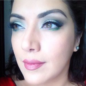 Meet your Posher, Anne