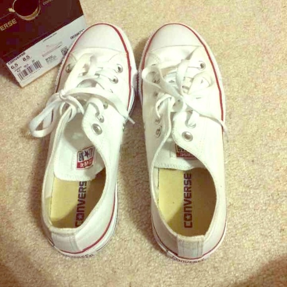 White converses - resale , buyer cancelled