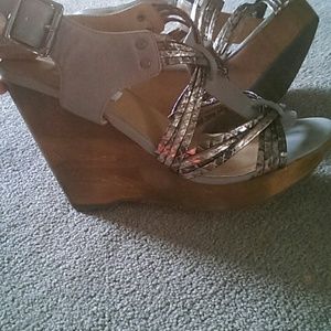 Steve Madden wedges