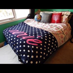 New! PRICE REDUCED Polka Dot Soft Throw Blanket