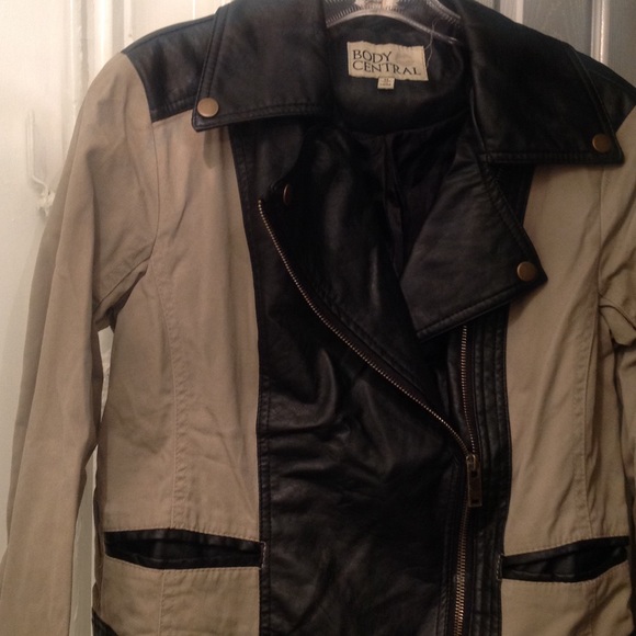 Jacket - Picture 2 of 3