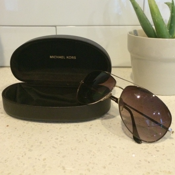 Michael Kors Accessories - Michael Kors avaitors
