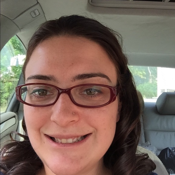 Meet your Posher, Jacqueline