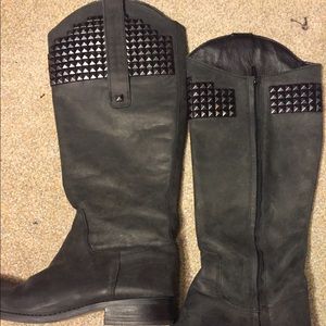 Steve Madden boots