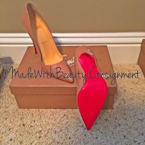 🚫 SOLD 🚫 Christian Louboutin So Kate