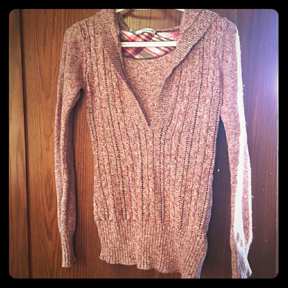 Matrices Hooded V-neck Sweater