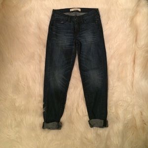 dark wash boyfriend jeans