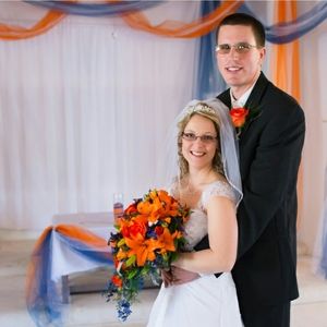 Meet your Posher, Leigh-anne