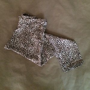 VS Cheetah print Sz Lrg