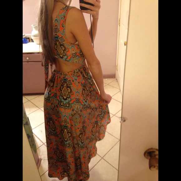 Cecico Ladies Dress - Picture 2 of 3