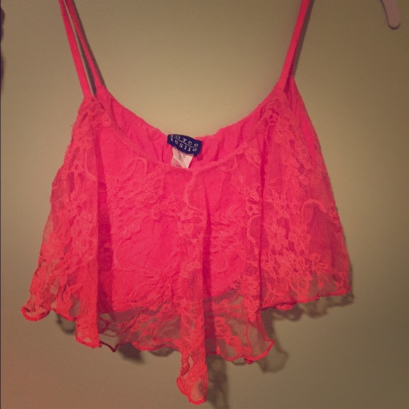 🎉 SOLD 🎉 Raspberry Colored Crop Top