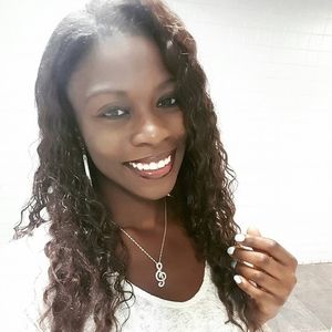 Meet your Posher, Priscilla