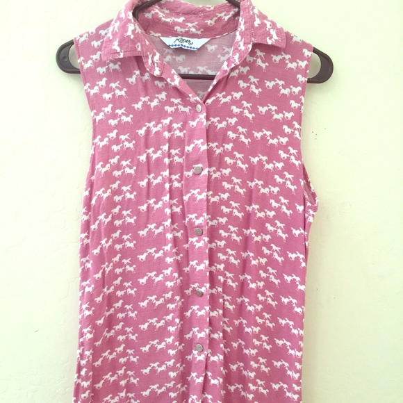 Pink and white horse top
