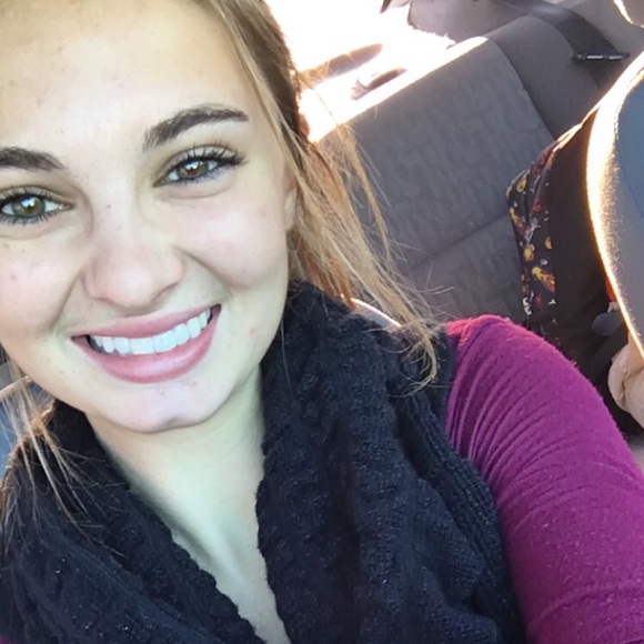 Meet your Posher, Haleigh