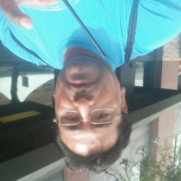 Meet your Posher, Jose - Picture 1 of 1