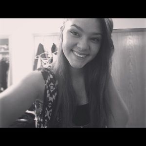 Meet your Posher, Sarah