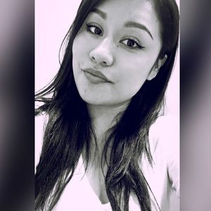 Meet your Posher, Mayra