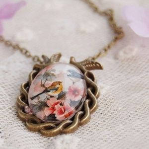 ⭕️RESERVED LISTING⭕️Vintage Bird Necklace