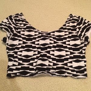 Crop top
